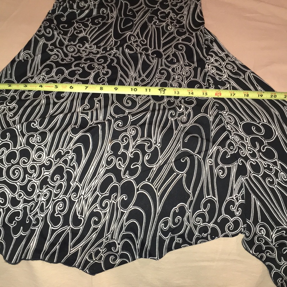Beautiful Dress - Picture 9 of 12